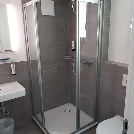 Hotel Bernerhof 3*