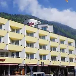 Hotel Bernerhof 3*